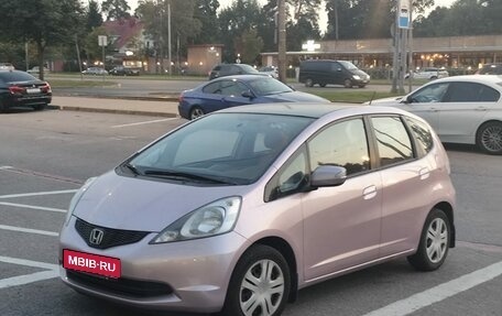 Honda Jazz II рестайлинг, 2009 год, 699 000 рублей, 1 фотография