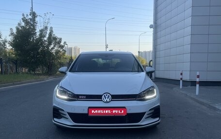 Volkswagen Golf GTI VII, 2019 год, 3 500 000 рублей, 1 фотография