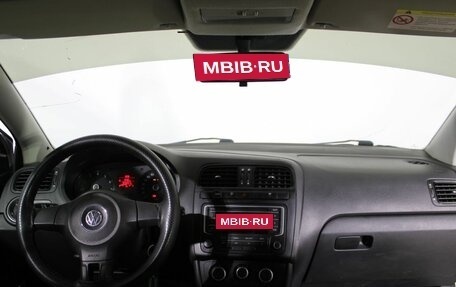 Volkswagen Polo VI (EU Market), 2011 год, 640 000 рублей, 10 фотография