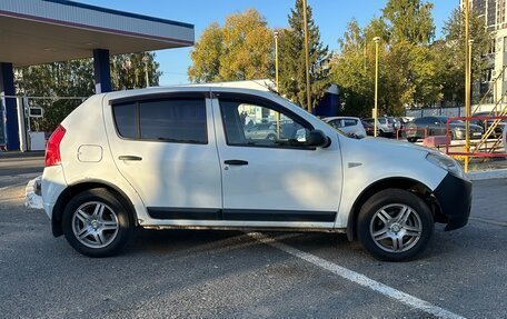 Renault Sandero I, 2012 год, 465 000 рублей, 3 фотография