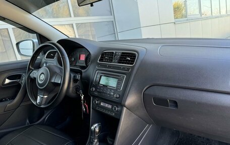 Volkswagen Polo VI (EU Market), 2013 год, 934 000 рублей, 9 фотография