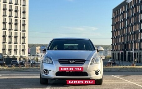 KIA cee'd I рестайлинг, 2009 год, 880 000 рублей, 2 фотография