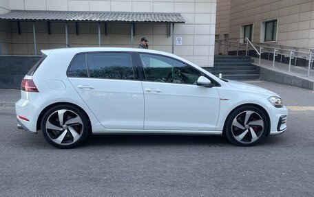 Volkswagen Golf GTI VII, 2019 год, 3 500 000 рублей, 7 фотография