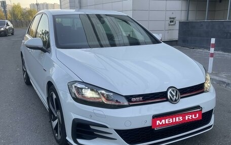 Volkswagen Golf GTI VII, 2019 год, 3 500 000 рублей, 8 фотография