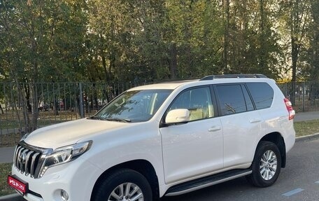 Toyota Land Cruiser Prado 150 рестайлинг 2, 2015 год, 4 700 000 рублей, 1 фотография