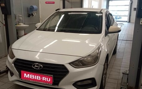 Hyundai Solaris II рестайлинг, 2019 год, 867 000 рублей, 1 фотография