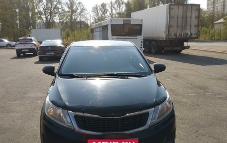 KIA Rio III рестайлинг, 2013 год, 900 000 рублей, 11 фотография