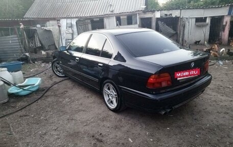 BMW 5 серия, 1998 год, 500 000 рублей, 2 фотография