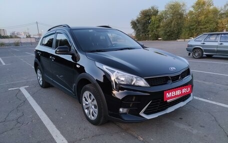 KIA Rio IV, 2021 год, 1 850 000 рублей, 2 фотография