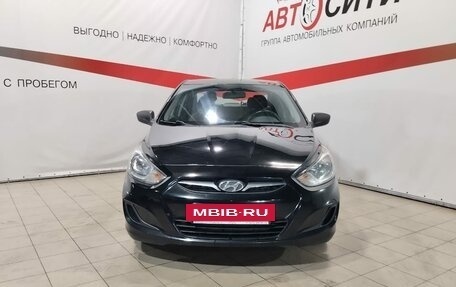 Hyundai Solaris II рестайлинг, 2011 год, 827 000 рублей, 2 фотография