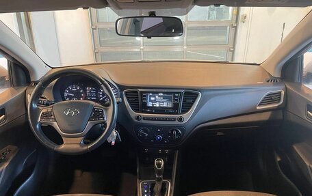 Hyundai Solaris II рестайлинг, 2017 год, 1 470 000 рублей, 9 фотография