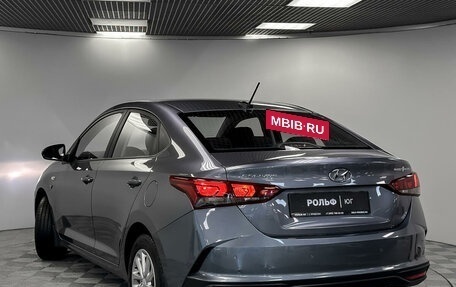 Hyundai Solaris II рестайлинг, 2021 год, 1 595 000 рублей, 16 фотография