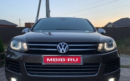 Volkswagen Touareg III, 2012 год, 2 370 000 рублей, 14 фотография