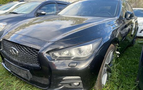 Infiniti Q50 I рестайлинг, 2014 год, 1 800 000 рублей, 1 фотография