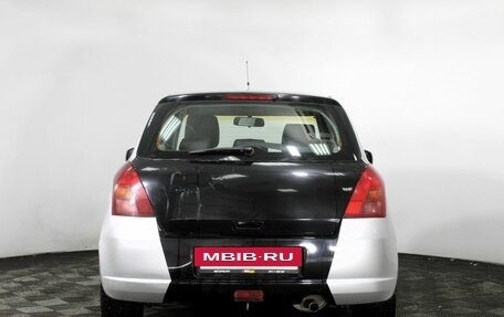 Suzuki Swift III, 2005 год, 380 000 рублей, 6 фотография