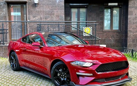 Ford Mustang VI рестайлинг, 2020 год, 3 350 000 рублей, 2 фотография