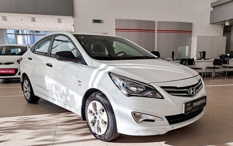 Hyundai Solaris II рестайлинг, 2015 год, 1 280 000 рублей, 3 фотография