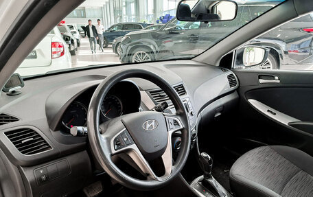 Hyundai Solaris II рестайлинг, 2015 год, 1 280 000 рублей, 16 фотография