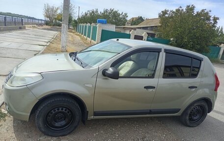 Renault Sandero I, 2012 год, 685 000 рублей, 2 фотография