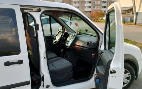 Ford Tourneo Connect I, 2010 год, 680 000 рублей, 1 фотография