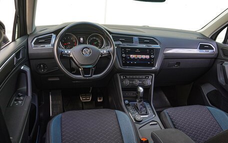 Volkswagen Tiguan II, 2019 год, 2 945 000 рублей, 6 фотография