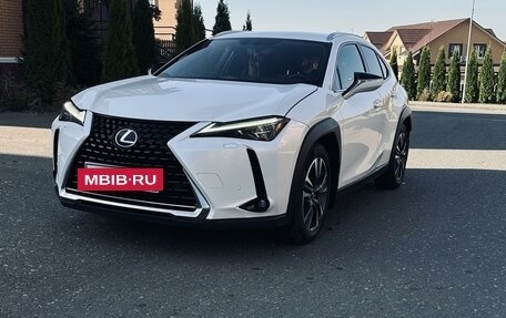 Lexus UX I, 2019 год, 2 850 000 рублей, 7 фотография