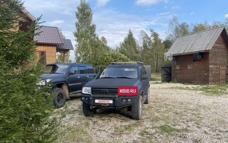 Toyota Land Cruiser 100 рестайлинг 2, 2006 год, 2 350 000 рублей, 4 фотография