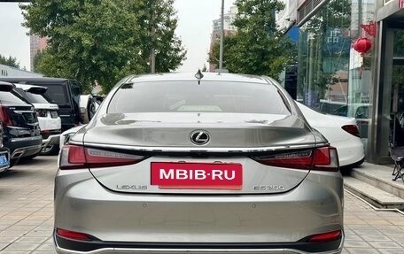 Lexus ES VII, 2021 год, 3 300 000 рублей, 14 фотография