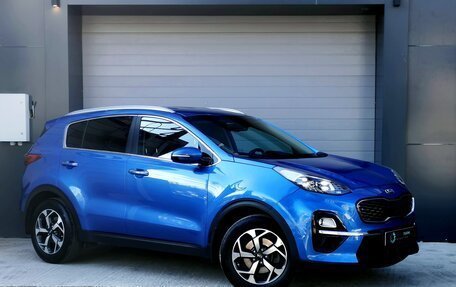 KIA Sportage IV рестайлинг, 2018 год, 2 400 000 рублей, 14 фотография