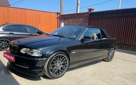 BMW 3 серия, 2004 год, 1 570 000 рублей, 7 фотография