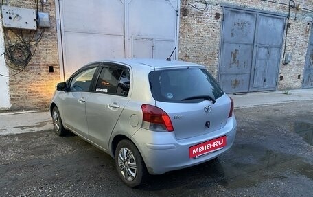 Toyota Vitz, 2009 год, 675 000 рублей, 4 фотография