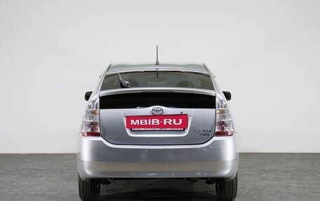 Toyota Prius, 2008 год, 945 000 рублей, 5 фотография