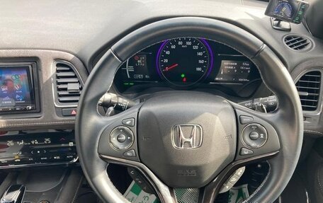 Honda Vezel, 2021 год, 1 799 555 рублей, 14 фотография