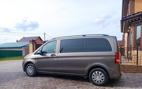 Mercedes-Benz Vito, 2016 год, 2 550 000 рублей, 3 фотография