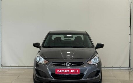 Hyundai Solaris II рестайлинг, 2011 год, 930 000 рублей, 3 фотография