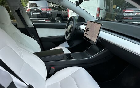 Tesla Model Y I, 2020 год, 4 011 000 рублей, 3 фотография