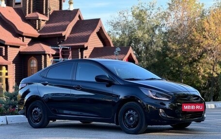 Hyundai Solaris II рестайлинг, 2013 год, 890 000 рублей, 2 фотография