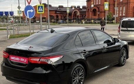 Toyota Camry, 2019 год, 3 050 000 рублей, 5 фотография