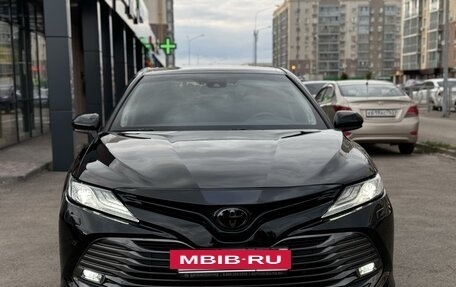 Toyota Camry, 2019 год, 3 050 000 рублей, 8 фотография