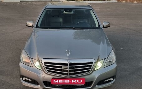 Mercedes-Benz E-Класс, 2009 год, 1 490 000 рублей, 2 фотография