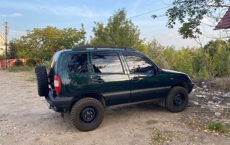 Chevrolet Niva I рестайлинг, 2004 год, 380 000 рублей, 3 фотография