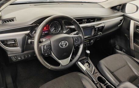 Toyota Corolla, 2013 год, 1 399 000 рублей, 14 фотография