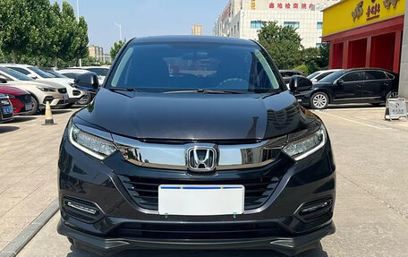 Honda Vezel, 2021 год, 1 650 000 рублей, 2 фотография