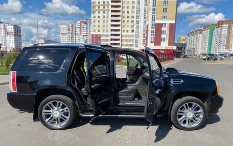 Cadillac Escalade III, 2007 год, 1 400 000 рублей, 16 фотография