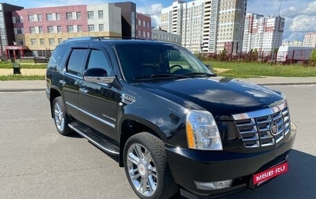 Cadillac Escalade III, 2007 год, 1 400 000 рублей, 14 фотография