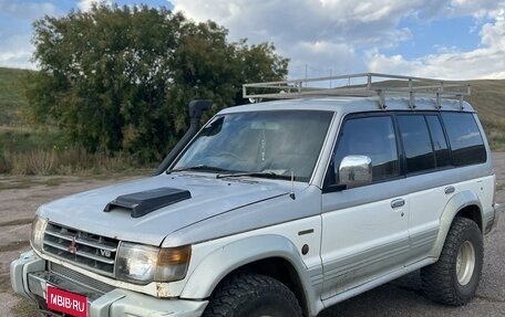 Mitsubishi Pajero III рестайлинг, 1994 год, 535 000 рублей, 1 фотография