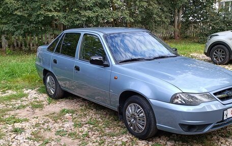 Daewoo Nexia I рестайлинг, 2010 год, 550 000 рублей, 2 фотография