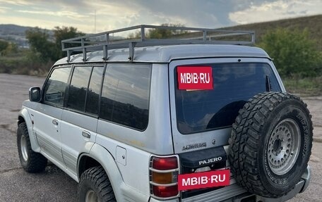 Mitsubishi Pajero III рестайлинг, 1994 год, 535 000 рублей, 2 фотография