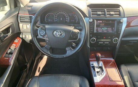 Toyota Camry, 2013 год, 1 840 000 рублей, 10 фотография