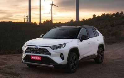 Toyota RAV4, 2021 год, 3 339 000 рублей, 1 фотография